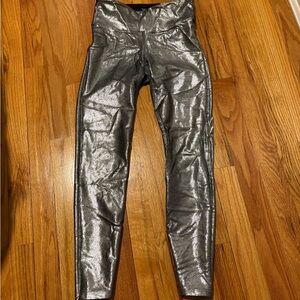Heroine Sport Silver leggings